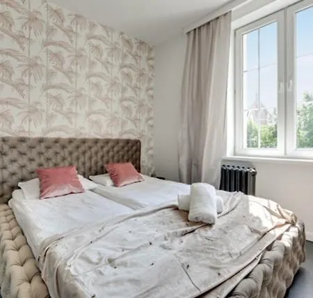 Navy Group - Apartament Podwale Staromiejskie 72 *